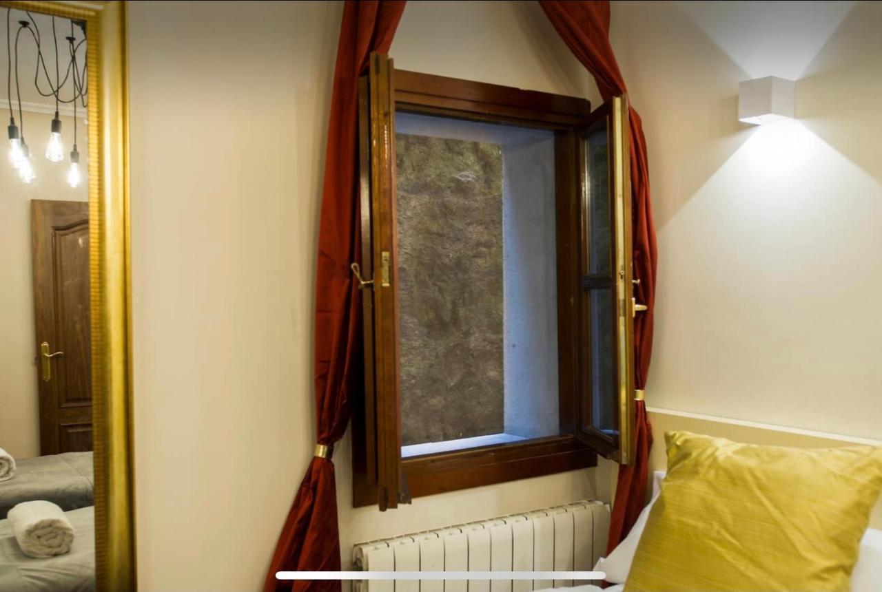 Apartament Centro Monumental Parking Opcional Aire Acondicionado *